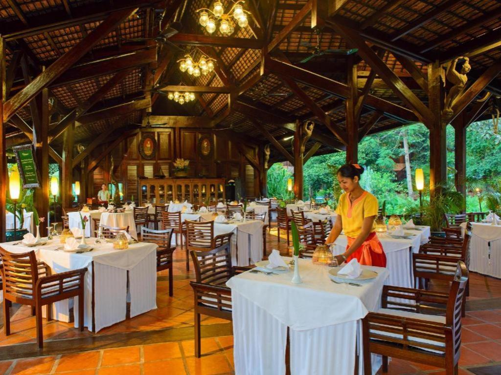 Angkor Village Resort & Spa Siem Reap Exterior foto